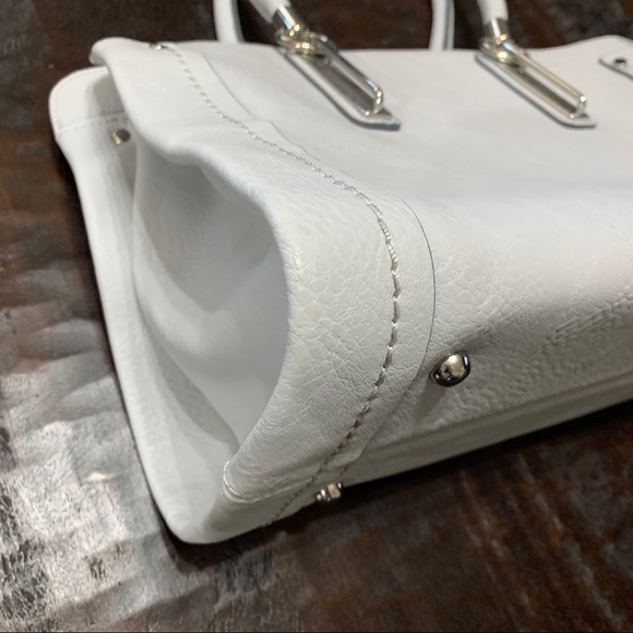 🥳HP🥳Charming Charlie light gray satchel bag - Picture 9 of 15